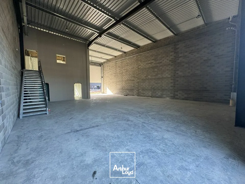 Locaux d'activité & Entrepôts - Location - ESVRES - 37320 - 286.1-286.1 - 7640671