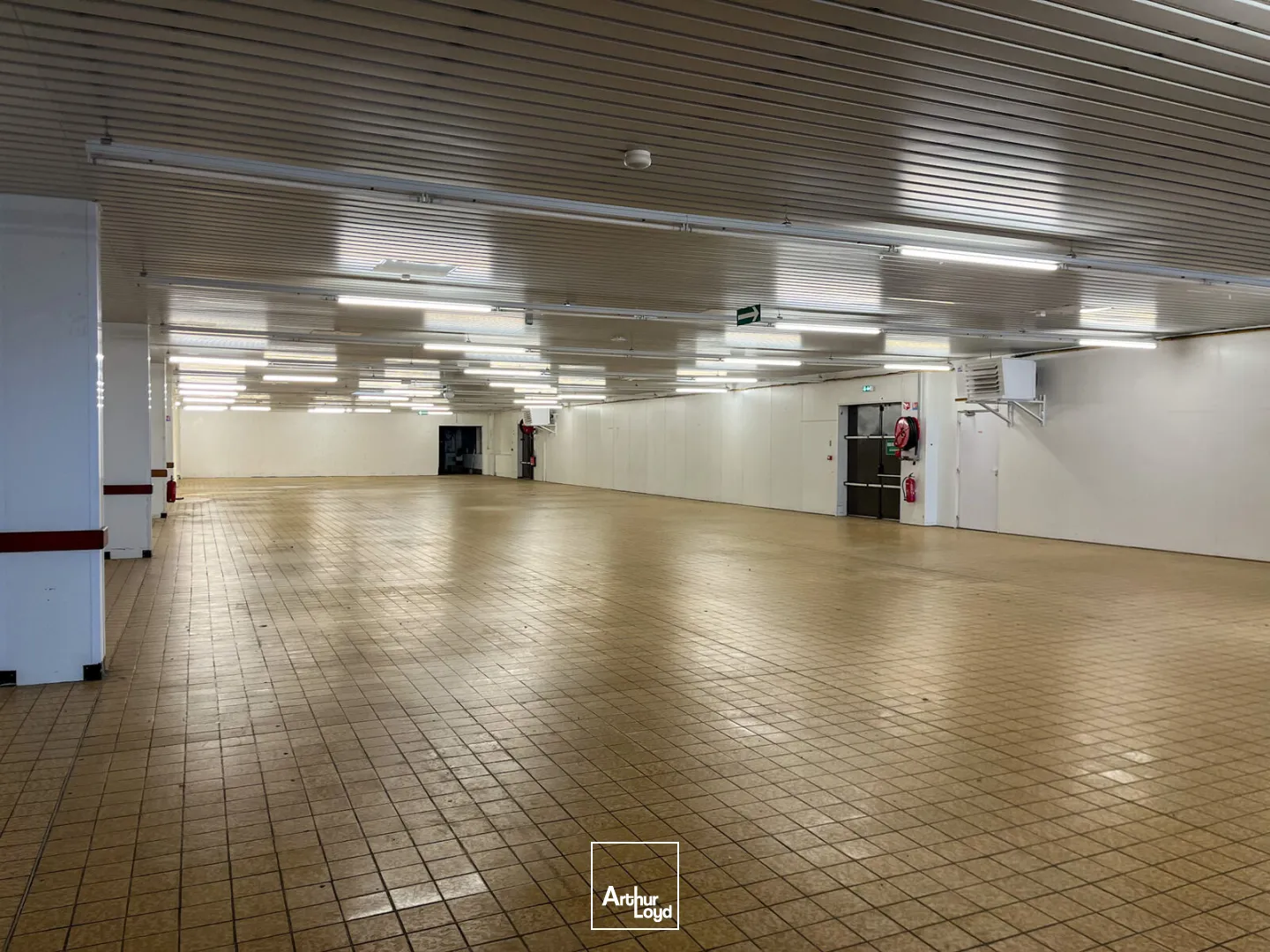 Locaux commerciaux - Location - GUISE - 02120 - 487-487 - 7640706