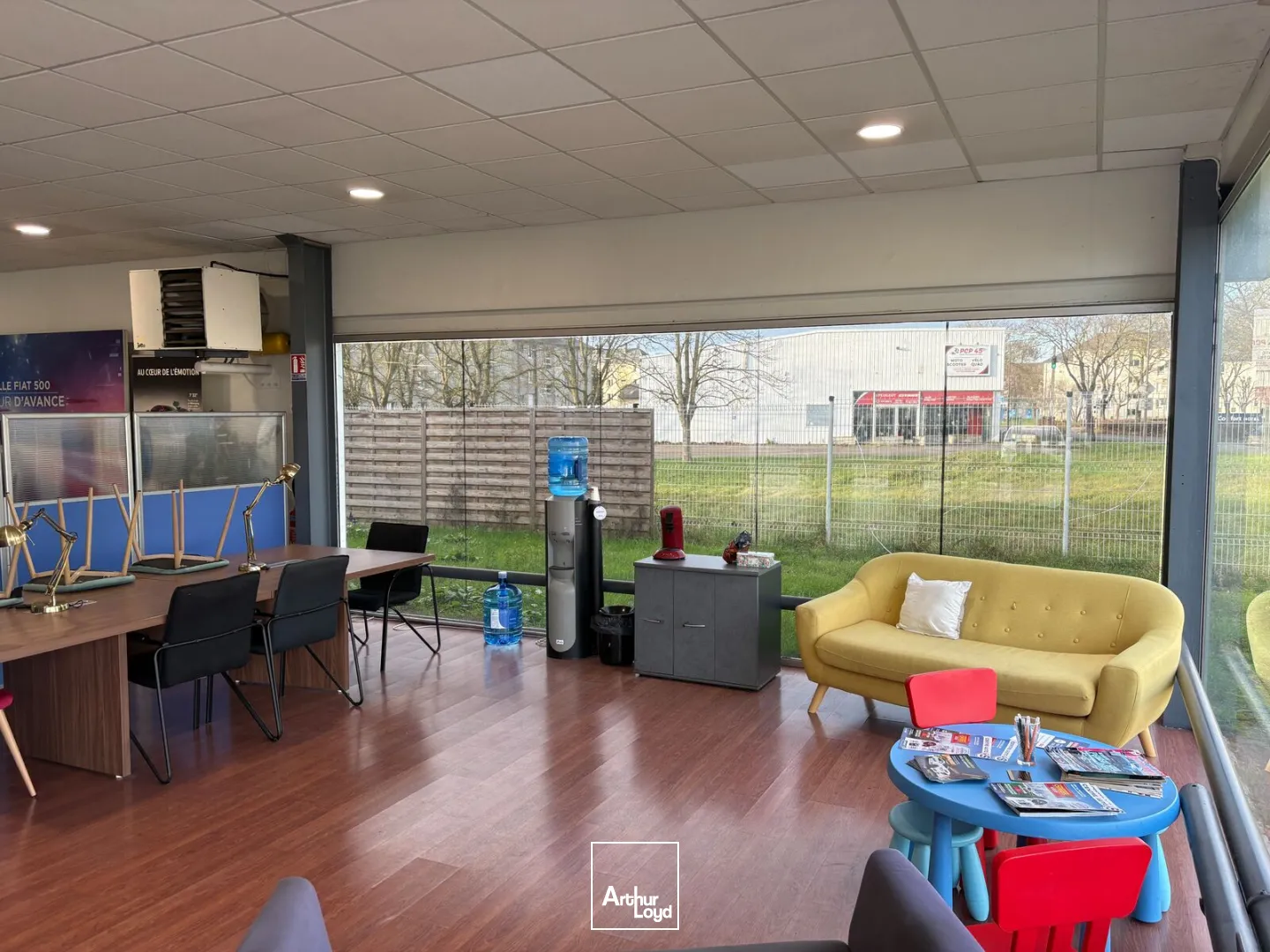 Locaux commerciaux - Location - PITHIVIERS - 45300 - 331-331 - 7640904