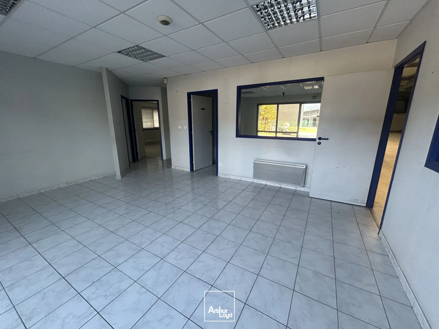 Locaux d'activité & Entrepôts - Location - SAINT HERBLAIN - 44800 - 822-822 - 7640981