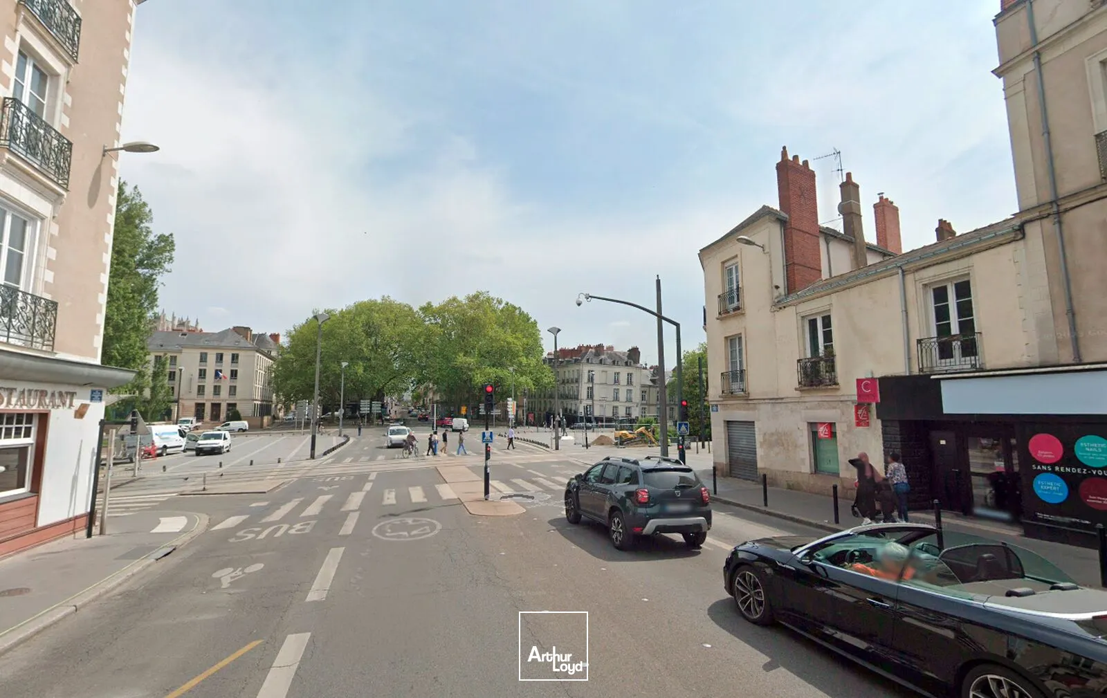 Locaux commerciaux - Location - NANTES - 44000 - 110-110 - 7641021