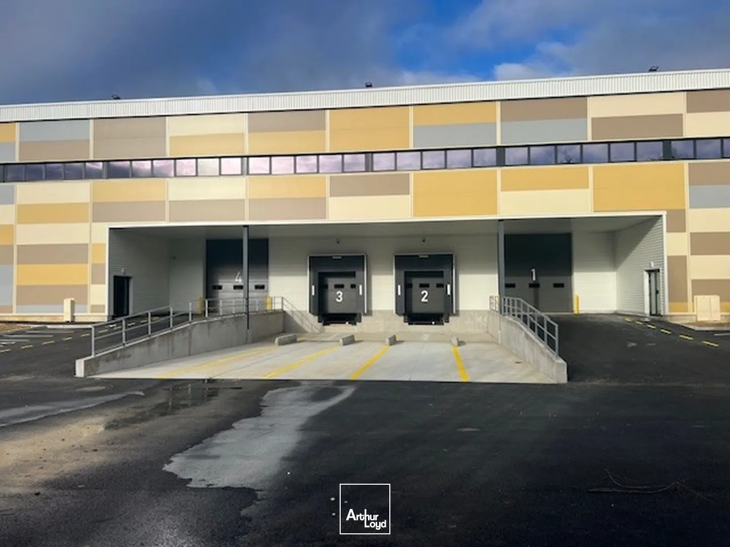 Locaux d'activité & Entrepôts - Location - PLAISIR - 78370 - 1513-4685 - 7641210