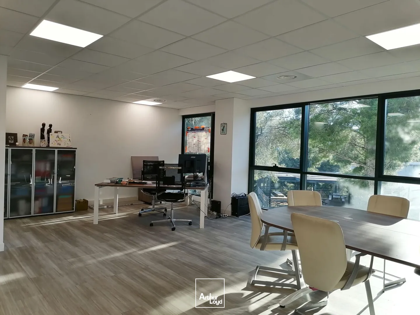 Bureaux - Location - LA CIOTAT - 13600 - 96-192 - 7641239