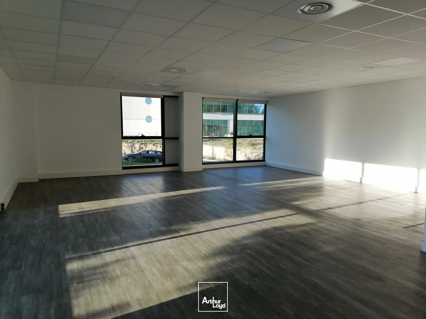 Bureaux - Location - LA CIOTAT - 13600 - 96-192 - 7641235