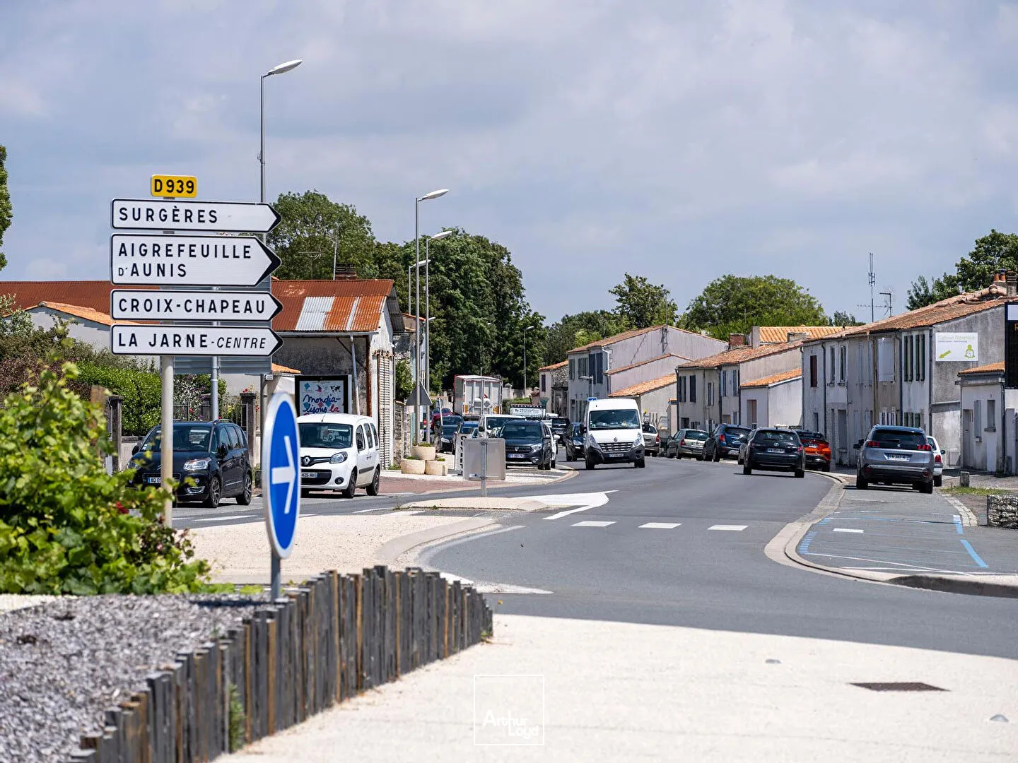 Locaux commerciaux - Location - LA JARNE - 17220 - 109-109 - 7641438