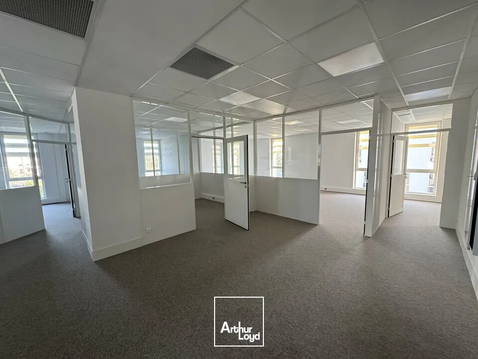 Bureaux - Location - TOURS - 37100 - 233.22-233.22 - 7641617