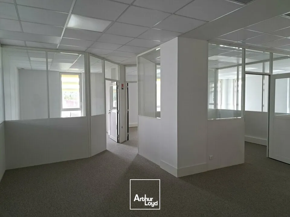 Bureaux - Location - TOURS - 37100 - 233.22-233.22 - 7641623