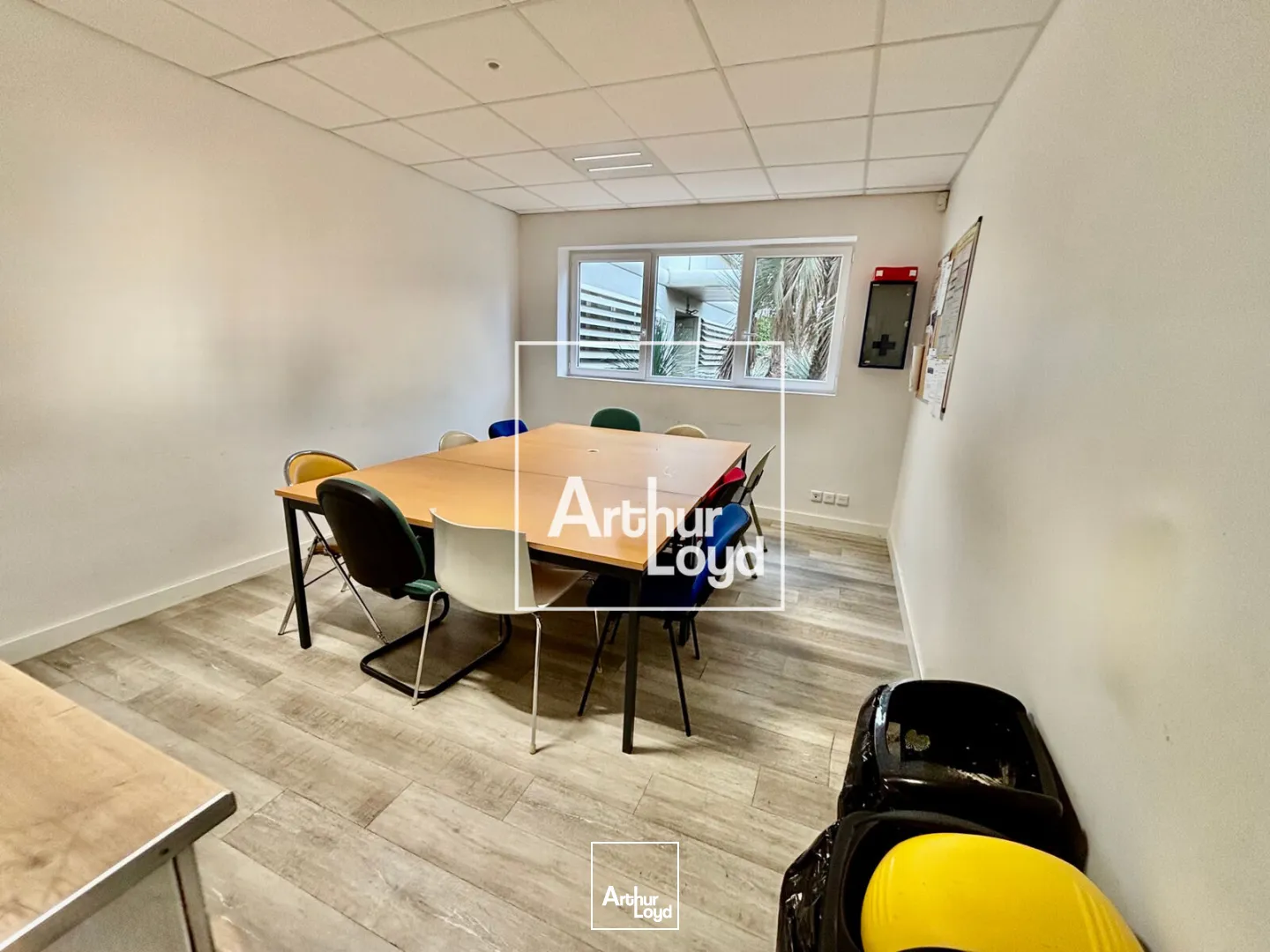 Locaux d'activité & Entrepôts - Location - SAINT JEAN DE VEDAS - 34430 - 600-600 - 7641706