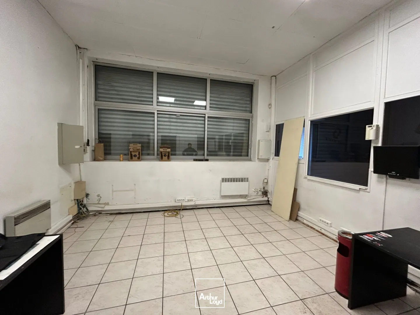 Locaux d'activité & Entrepôts - Vente - SAINT SAULVE - 59880 - 1400-1400 - 7643228