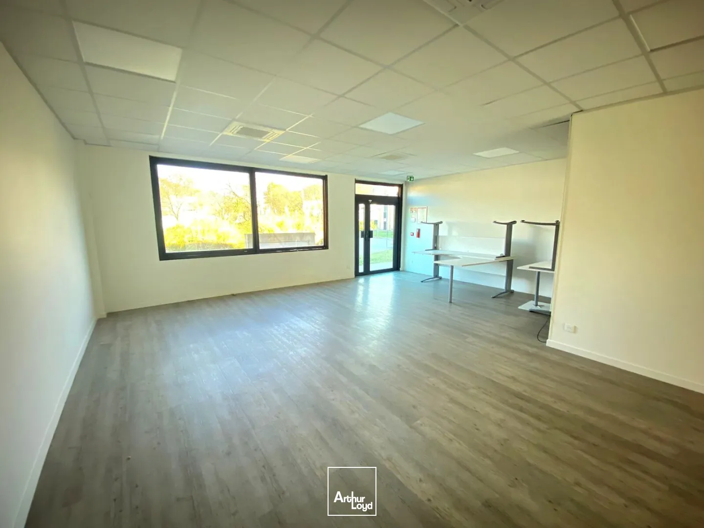 Bureaux - Location - GEMENOS - 13420 - 90-2977 - 7643294