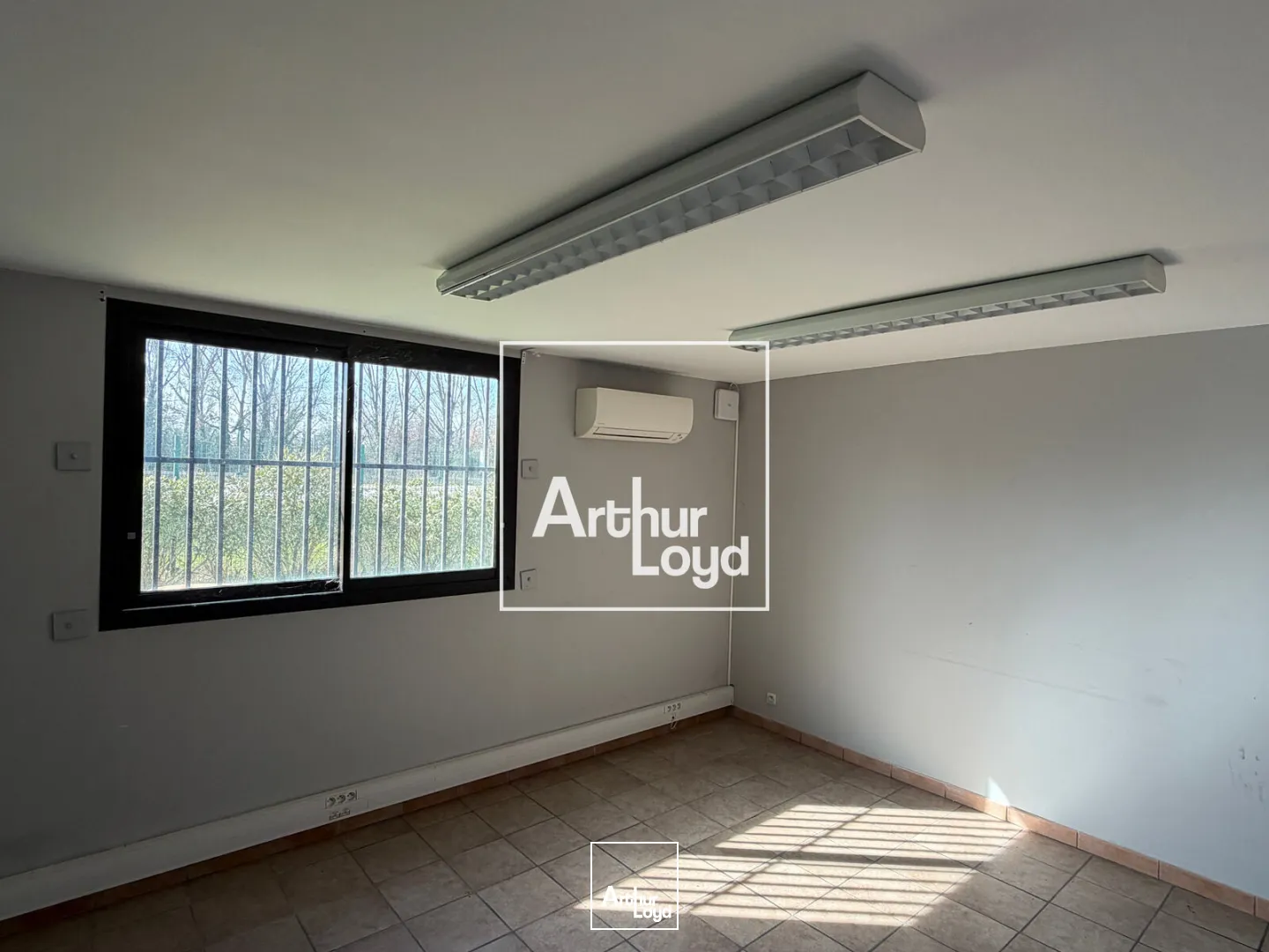 Locaux d'activité & Entrepôts - Location - PORTET SUR GARONNE - 31120 - 1053-1053 - 7643322