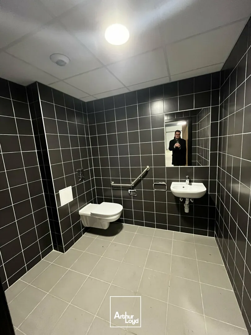 Locaux d'activité & Entrepôts - Vente - SOUFFELWEYERSHEIM - 67460 - 385-385 - 7644073