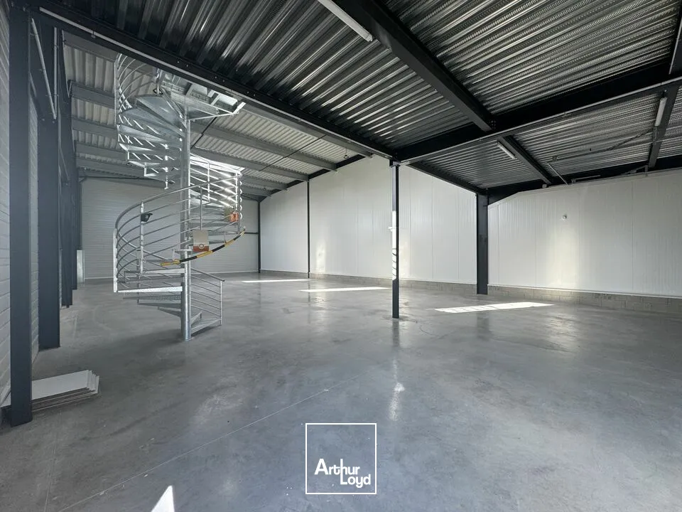 Locaux d'activité & Entrepôts - Location - JOUE LES TOURS - 37300 - 234-234 - 7644232