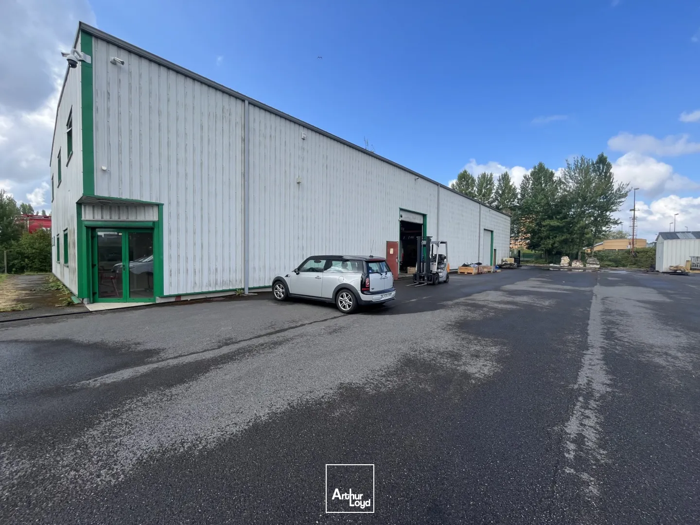 Locaux d'activité & Entrepôts - Vente - VILLERS SAINT PAUL - 60870 - 722-722 - 7645578