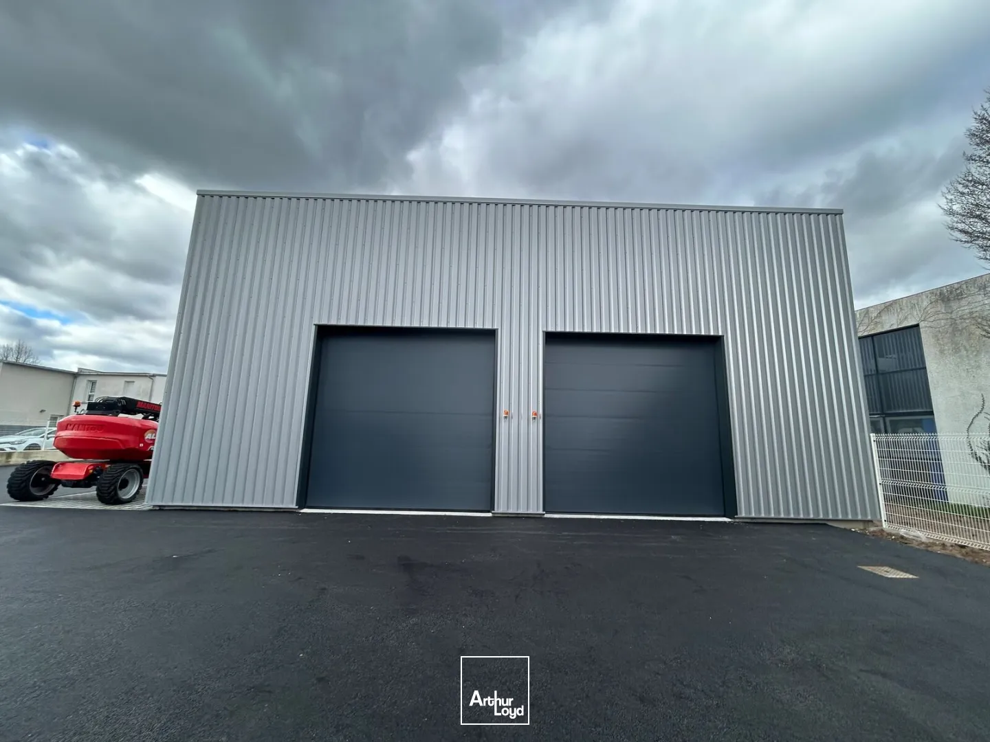 Locaux d'activité & Entrepôts - Location - SAINTE LUCE SUR LOIRE - 44980 - 393-393 - 7645624