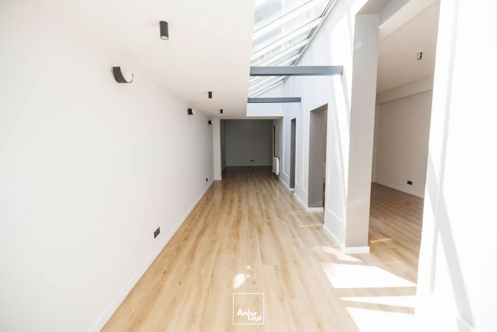 Bureaux - Location - LILLE - 59000 - 123-123 - 7645871