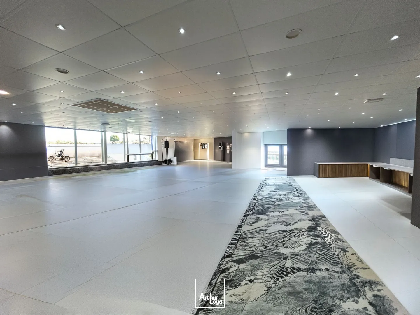 Locaux commerciaux - Location - BEZIERS - 34500 - 650-650 - 7646008