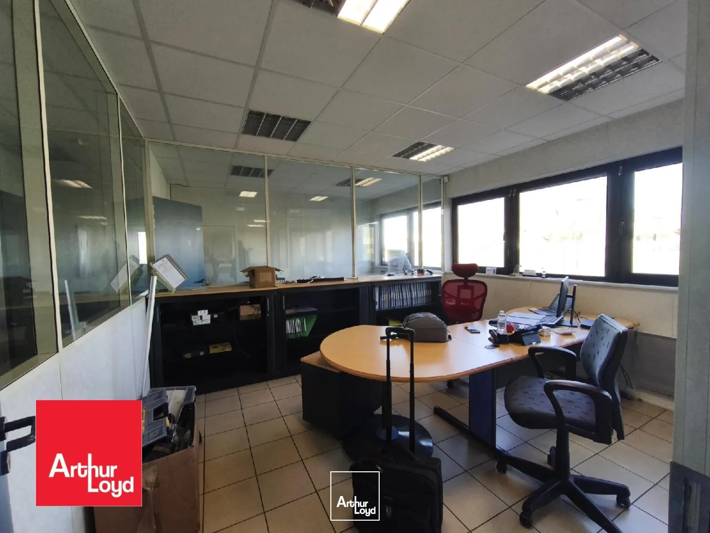 Locaux d'activité & Entrepôts - Location - GELLAINVILLE - 28630 - 864-864 - 7646758