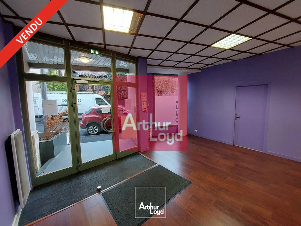 Locaux commerciaux - Vente - CLERMONT FERRAND - 63000 - 102-102 - 7646825