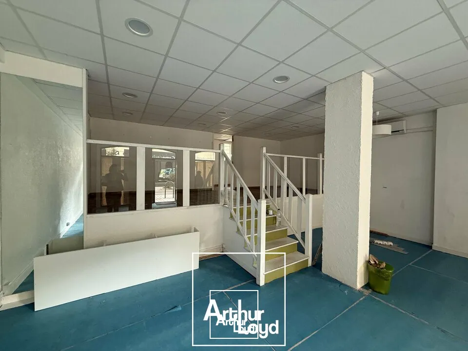 Locaux commerciaux - Location - BRIVE-LA-GAILLARDE - 19100 - 79-79 - 7646876