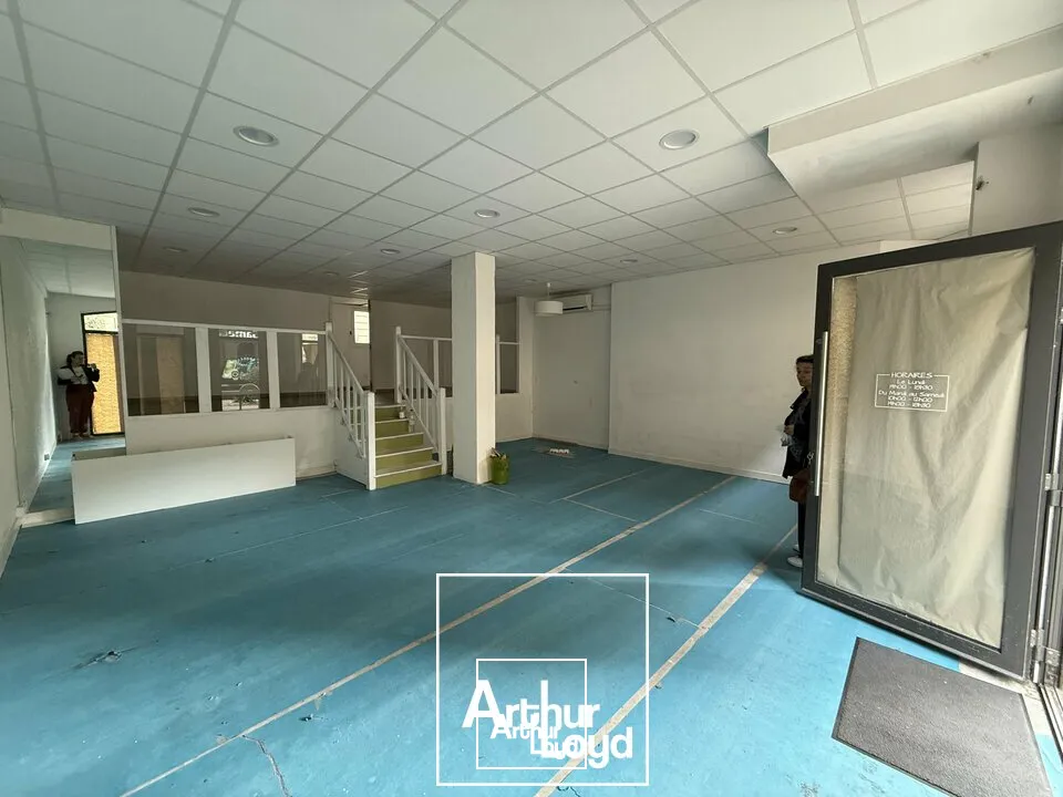 Locaux commerciaux - Location - BRIVE-LA-GAILLARDE - 19100 - 79-79 - 7646877