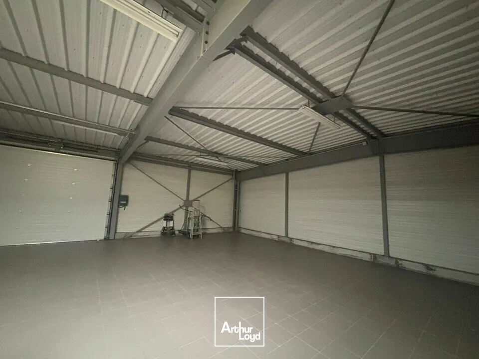 Locaux d'activité & Entrepôts - Location - OLONNE SUR MER - 85340 - 260-260 - 7646892