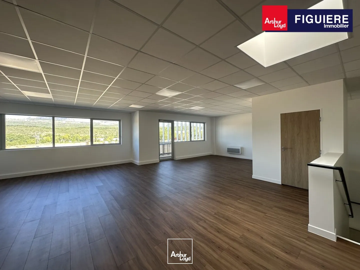 Locaux d'activité & Entrepôts - Location - ROUSSET - 13790 - 385-385 - 7649921