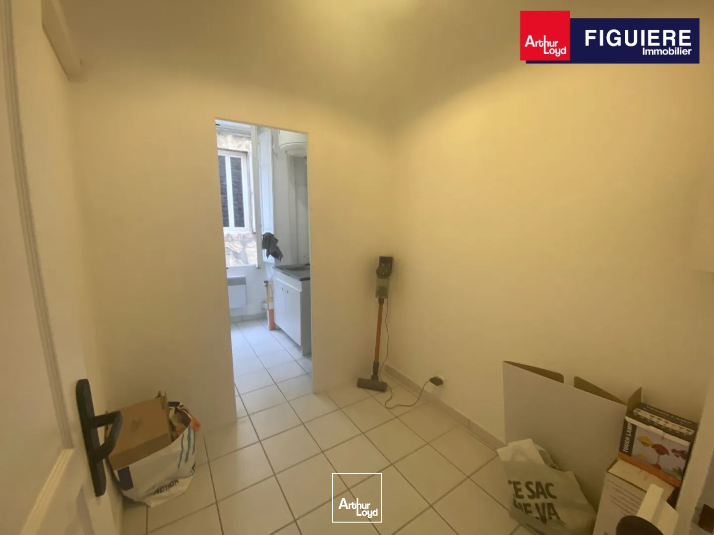 Bureaux - Location - SALON DE PROVENCE - 13300 - 50-50 - 7650031