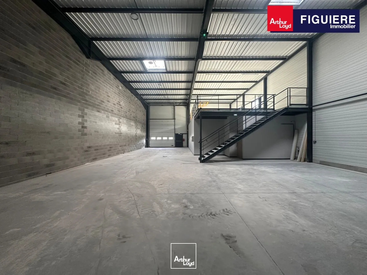 Locaux d'activité & Entrepôts - Location - GARDANNE - 13120 - 493-493 - 7650114