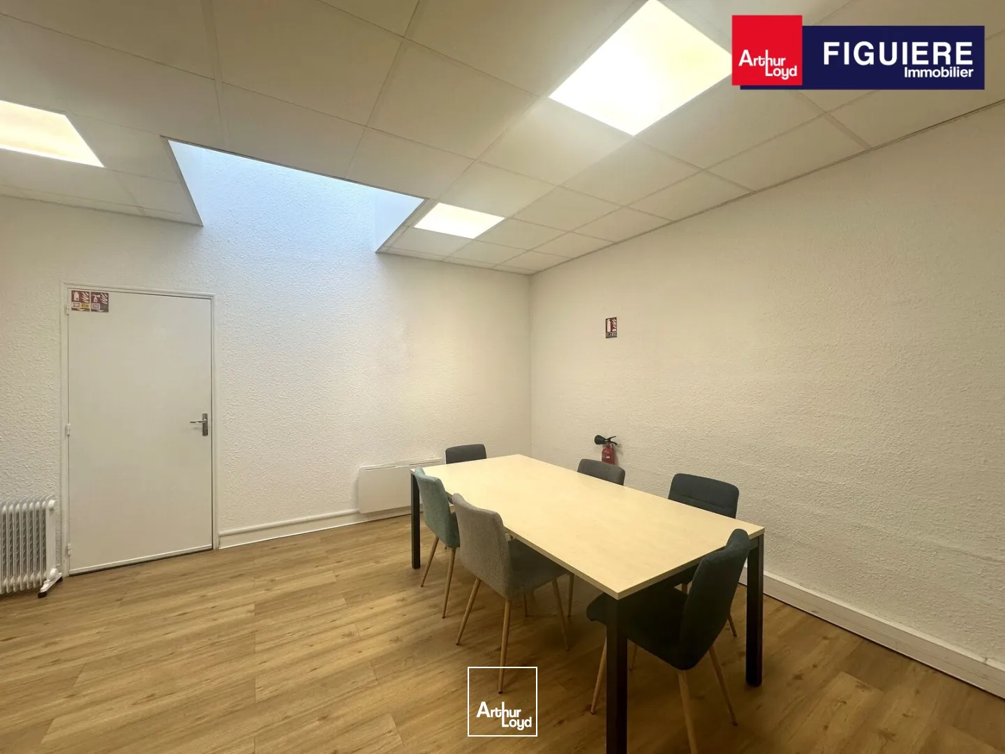 Locaux d'activité & Entrepôts - Location - AIX EN PROVENCE - 13290 - 134-134 - 7650319