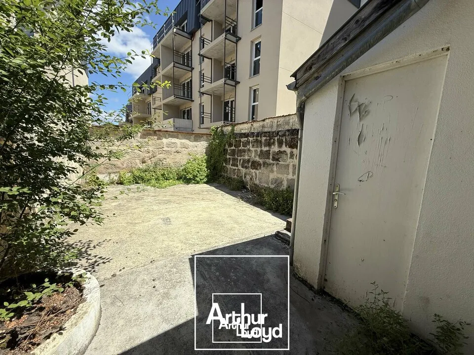 Bureaux - Location - BRIVE-LA-GAILLARDE - 19100 - 82-82 - 7652029