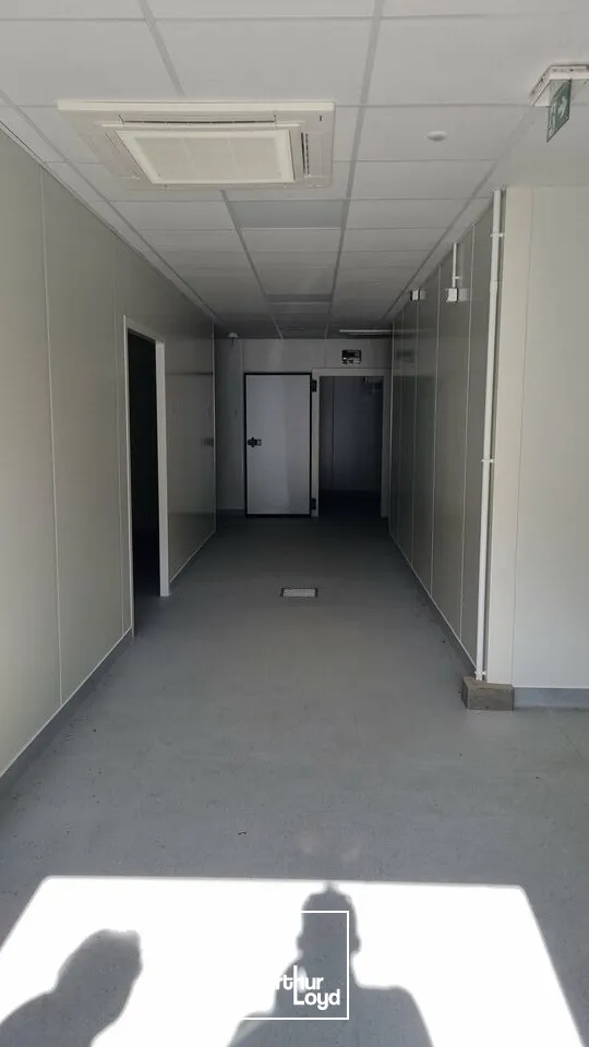 Locaux d'activité & Entrepôts - Location - POITIERS - 86000 - 950-950 - 7652067