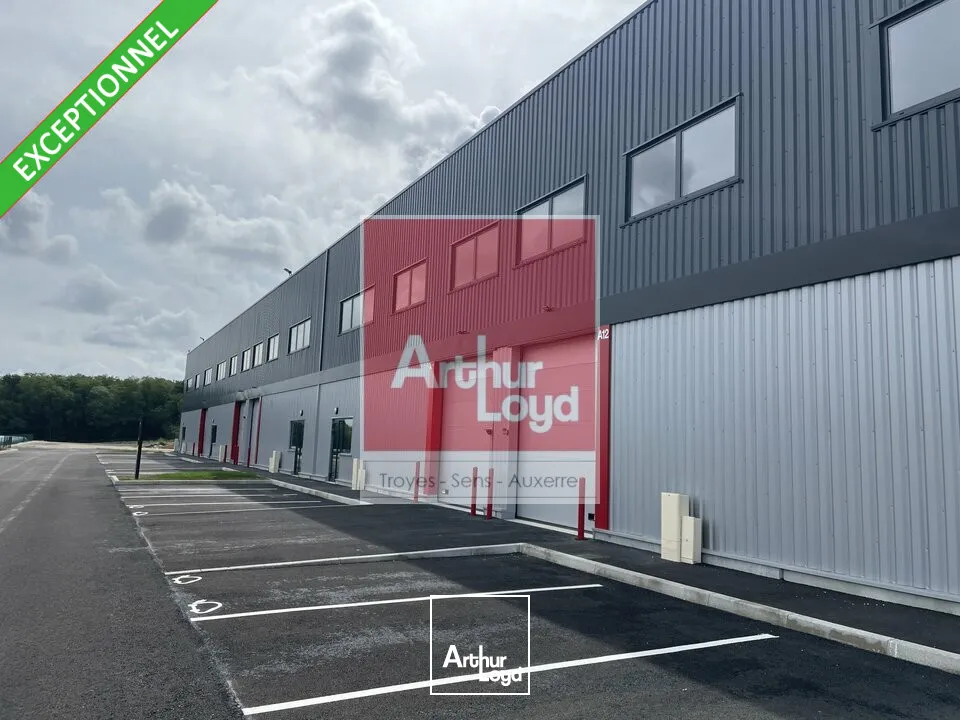 Locaux d'activité & Entrepôts - Location - AUXERRE - 89000 - 326-326 - 7652116