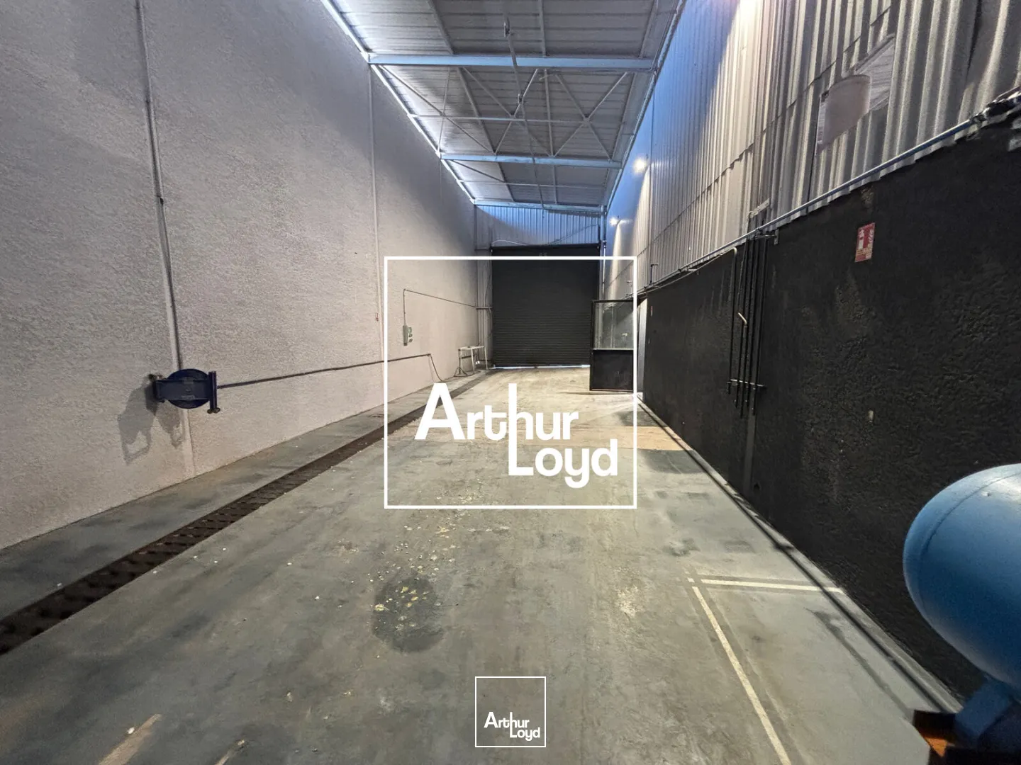 Locaux d'activité & Entrepôts - Location - NIMES - 30900 - 596-596 - 7652269