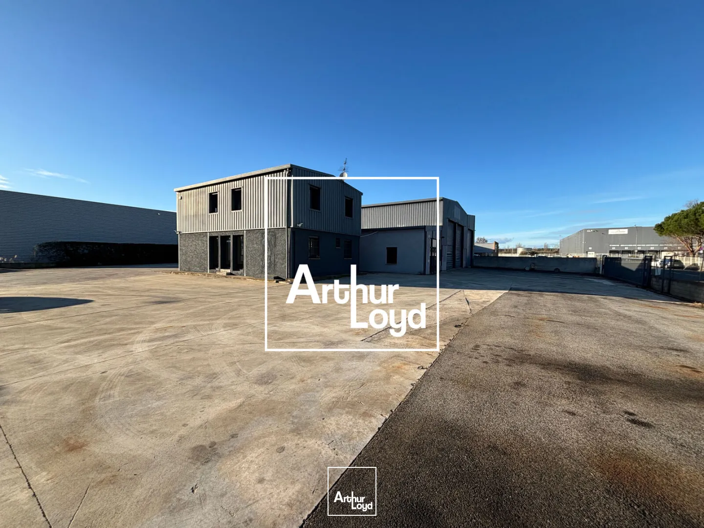 Locaux d'activité & Entrepôts - Location - NIMES - 30900 - 596-596 - 7652274