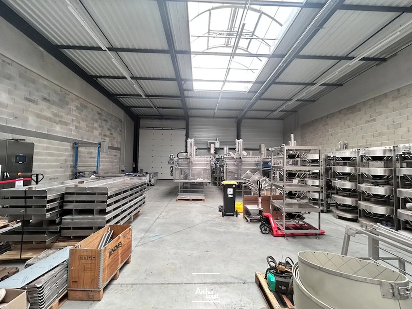 Locaux d'activité & Entrepôts - Location - CERTINES - 01240 - 522-522 - 7652292