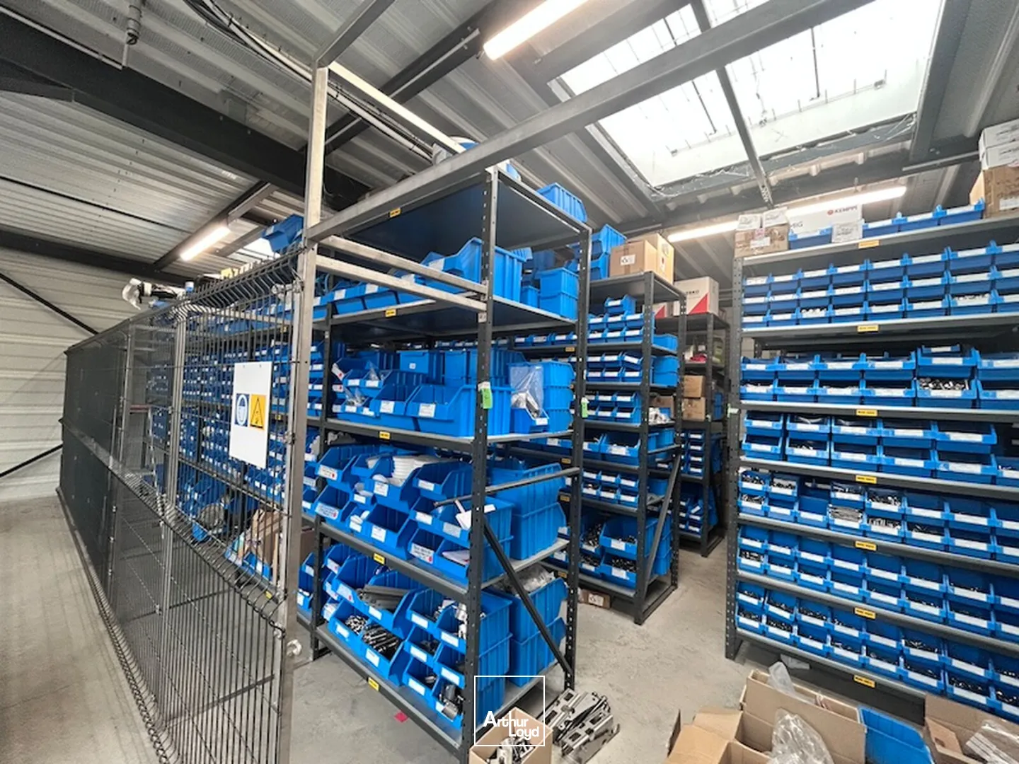 Locaux d'activité & Entrepôts - Location - CERTINES - 01240 - 522-522 - 7652305