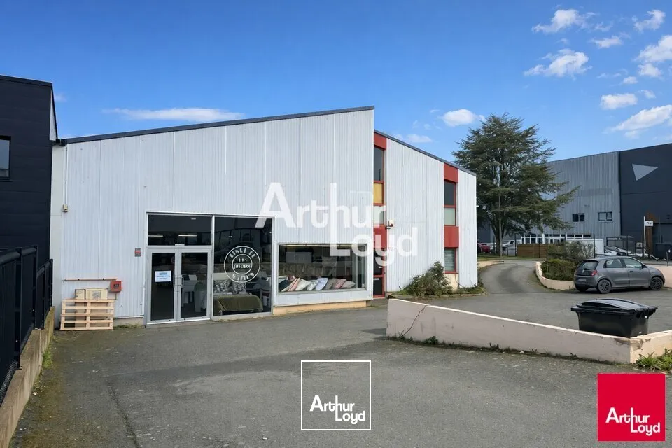 Locaux commerciaux - Vente - SAINT GREGOIRE - 35760 - 370-370 - 7652801