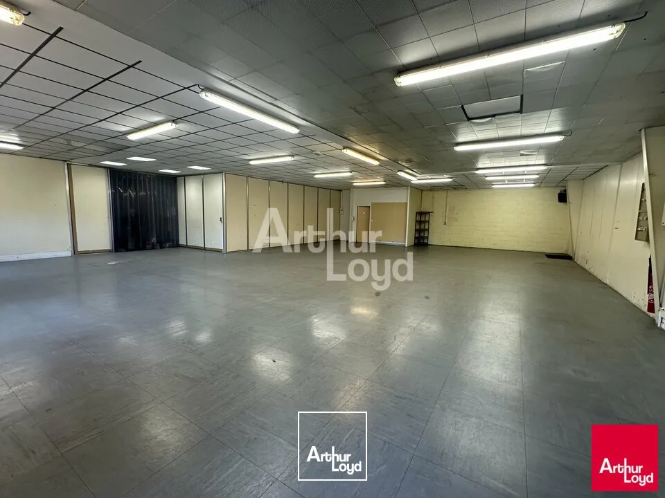 Locaux d'activité & Entrepôts - Vente - BETTON - 35830 - 975-975 - 7652809