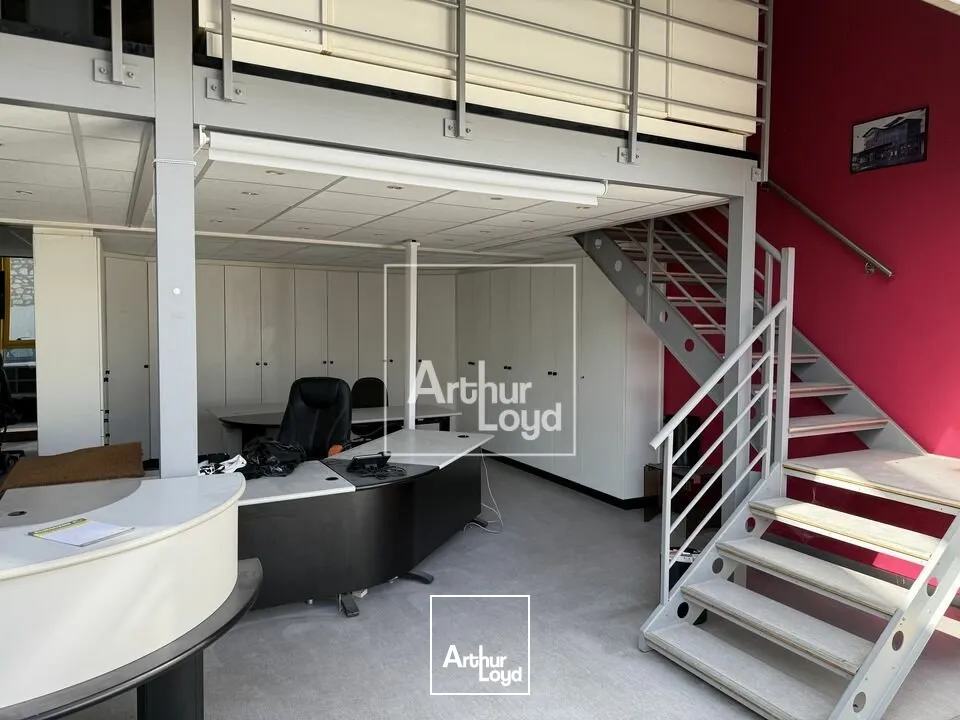 Locaux d'activité & Entrepôts - Location - LA ROCHETTE - 77000 - 502-502 - 7652828