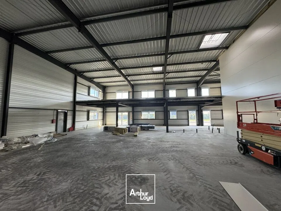 Locaux d'activité & Entrepôts - Location - LA VILLE AUX DAMES - 37700 - 475-475 - 7652861