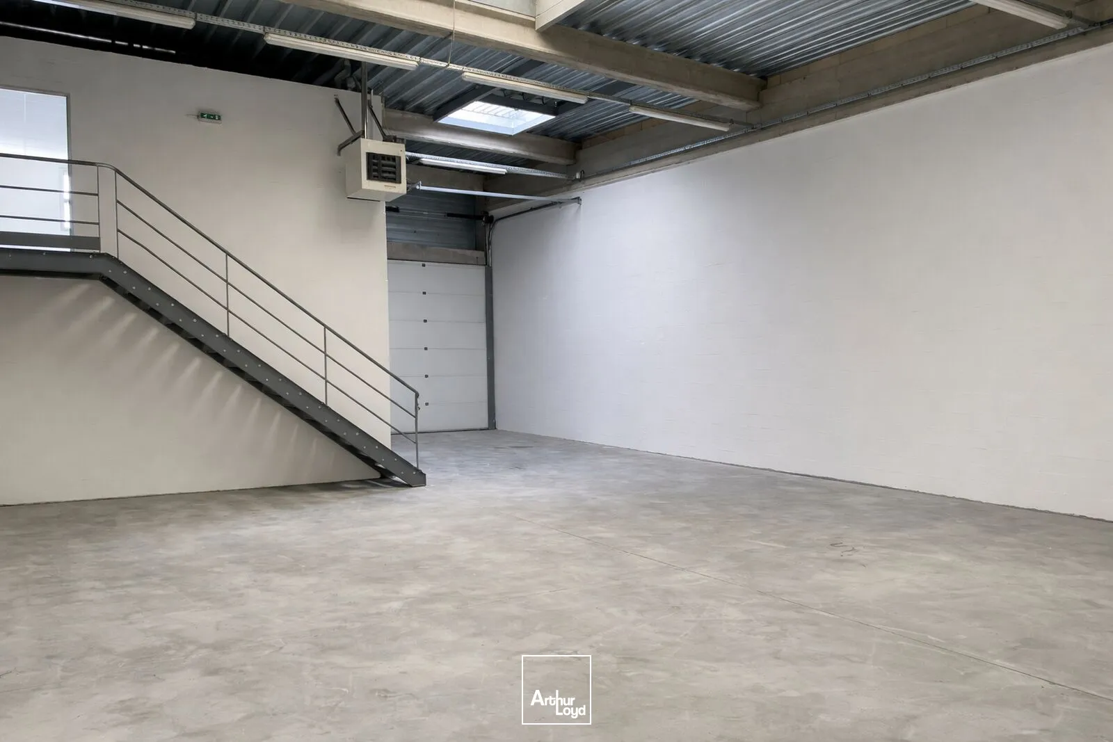 Locaux d'activité & Entrepôts - Location - CHAMBLY - 60230 - 195-195 - 7652908