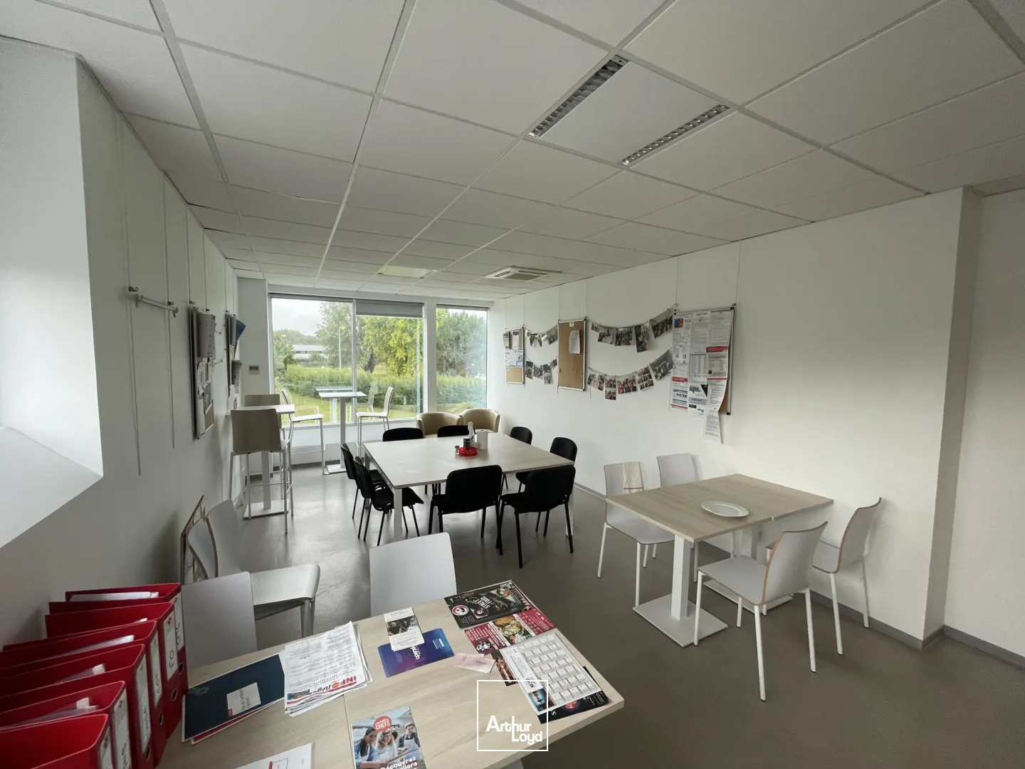 Bureaux - Location - LACROIX SAINT OUEN - 60610 - 288-288 - 7652932