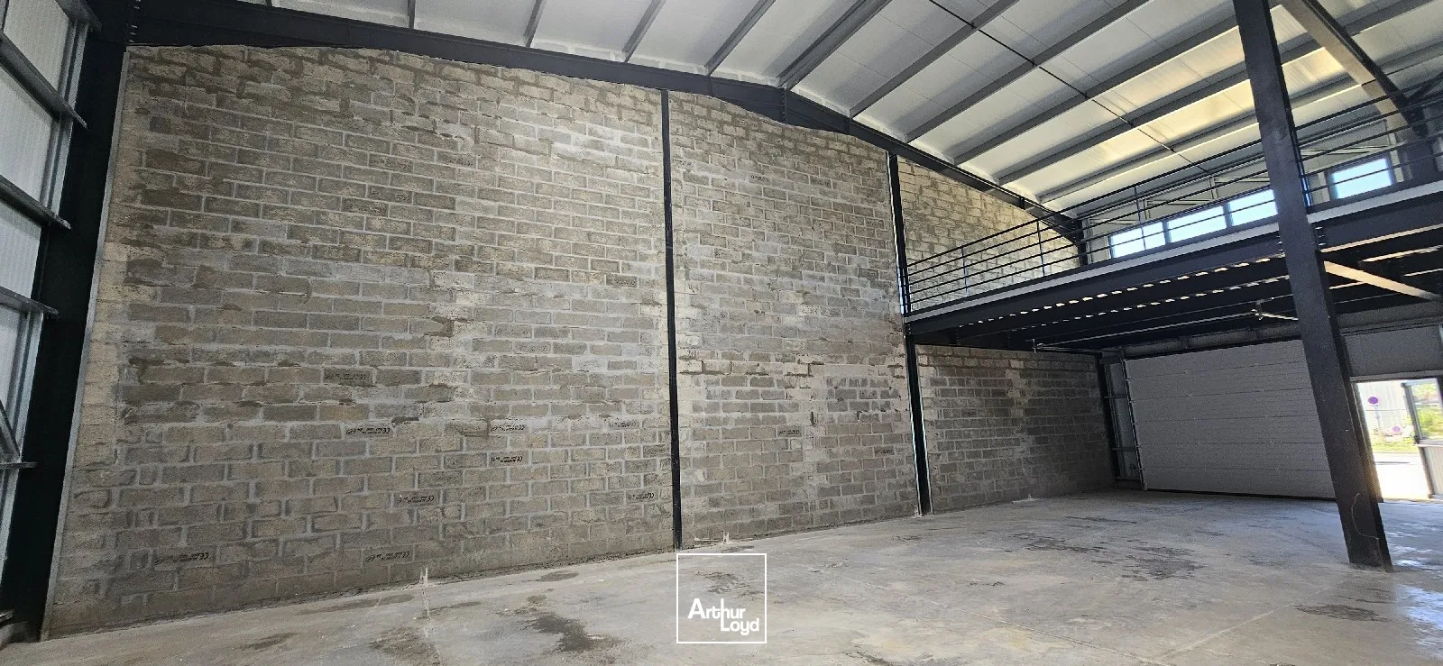 Locaux d'activité & Entrepôts - Vente - LABOISSIERE EN THELLE - 60570 - 1000-1000 - 7652952