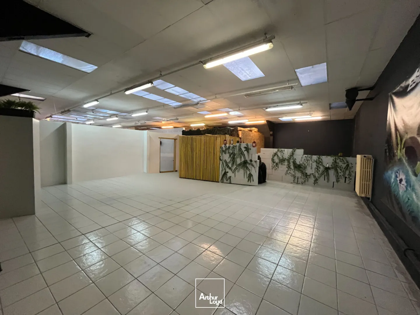 Locaux commerciaux - Location - SAINT QUENTIN - 02100 - 780-780 - 7652957