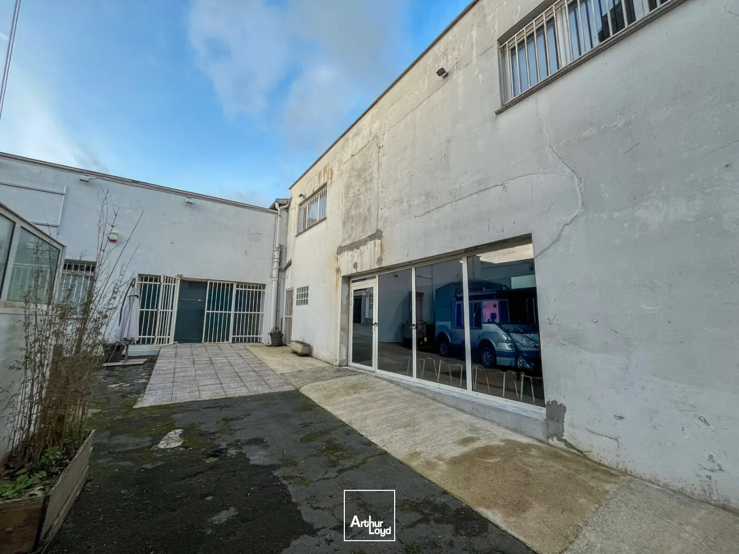 Locaux commerciaux - Location - SAINT QUENTIN - 02100 - 780-780 - 7652960