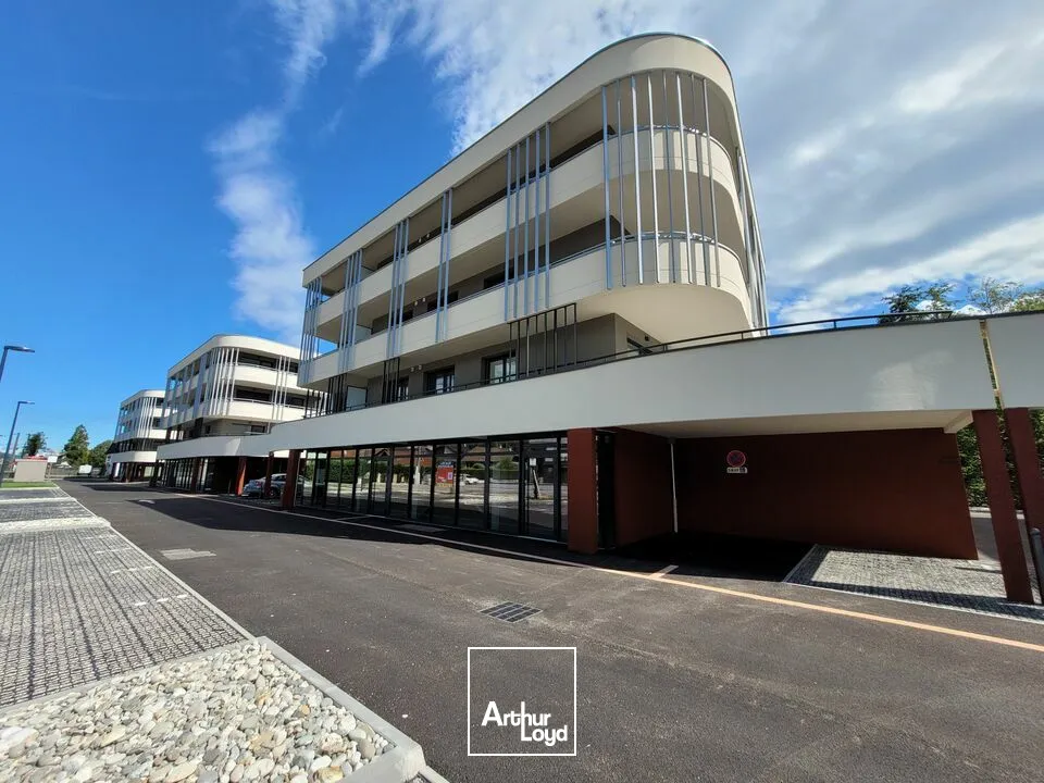 Locaux commerciaux - Location - VIVIERS DU LAC - 73420 - 85-85 - 7653056