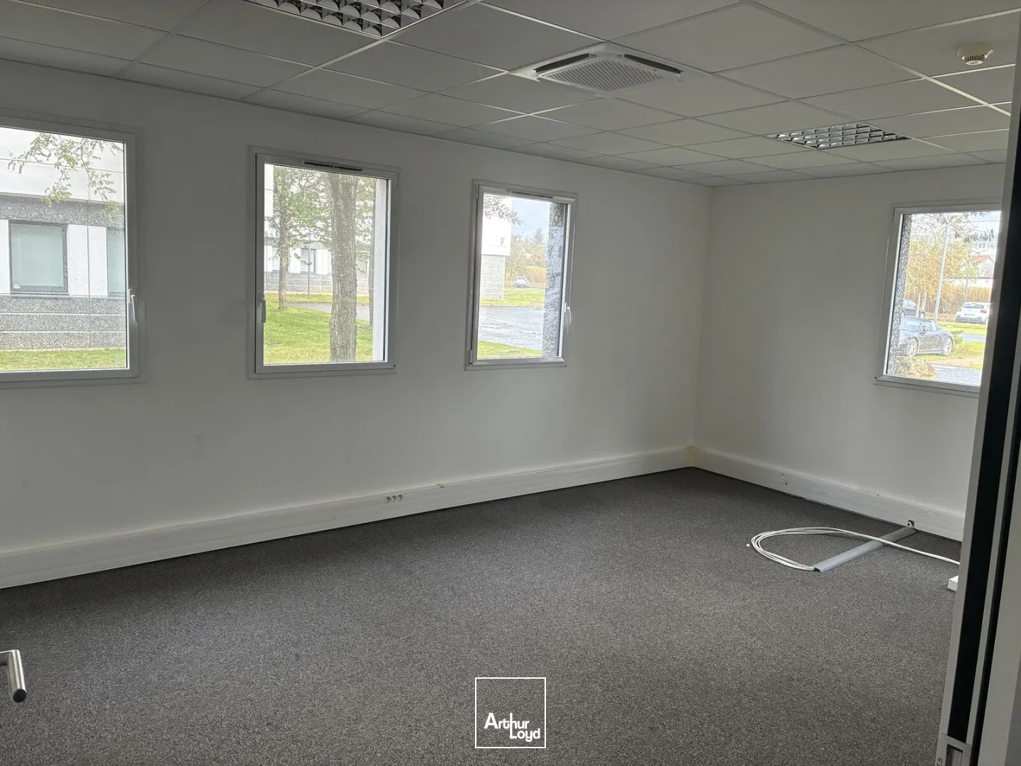 Bureaux - Location - NANTES - 44300 - 33-657 - 7653115