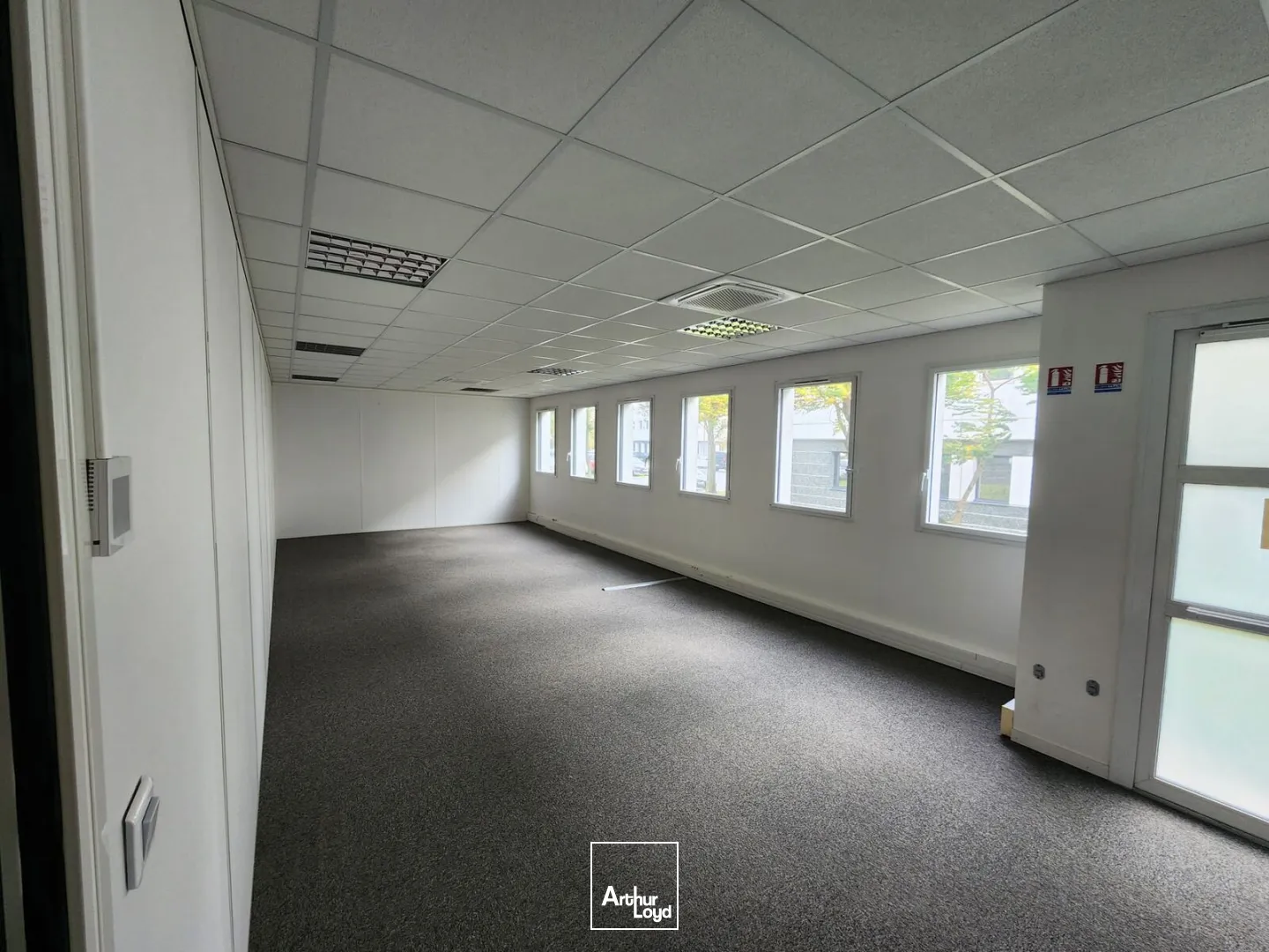 Bureaux - Location - NANTES - 44300 - 33-657 - 7653113