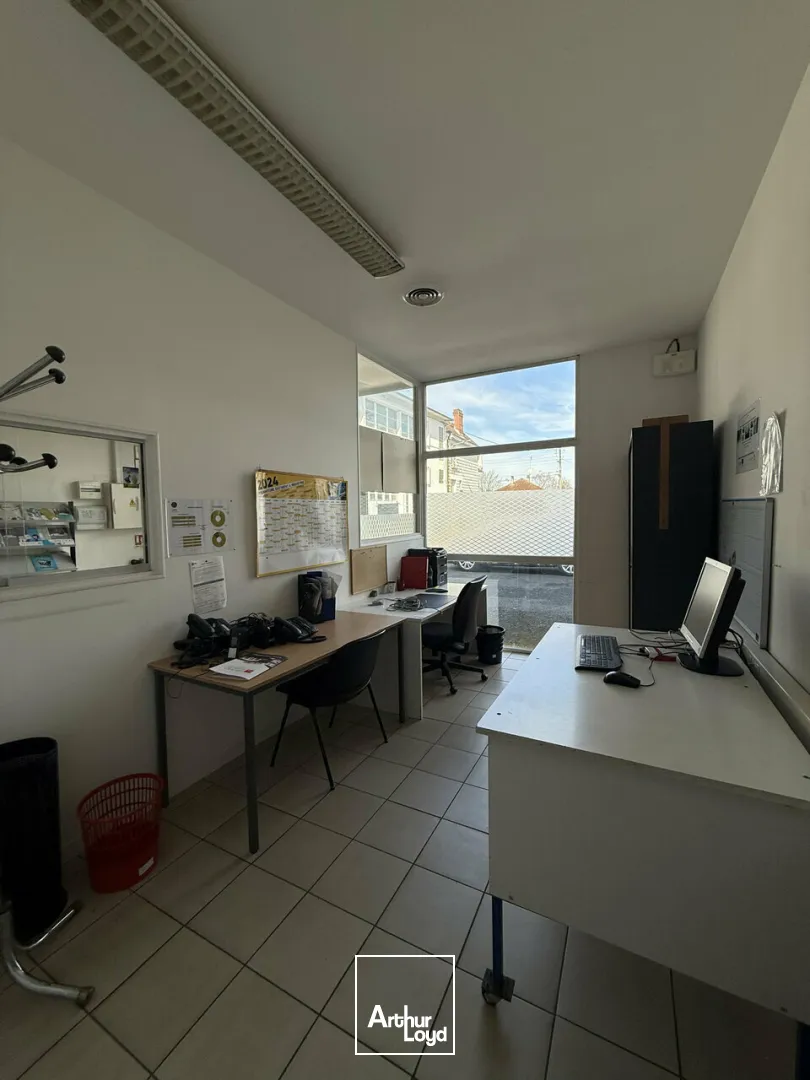 Locaux d'activité & Entrepôts - Location - BRIVE LA GAILLARDE - 19100 - 1020-1020 - 7653575